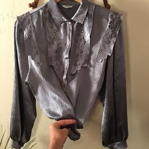 Vintage lace eyelet ruffle puff bishop crinkle